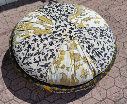 unique cushion batik