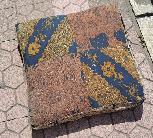 unique cushion batik