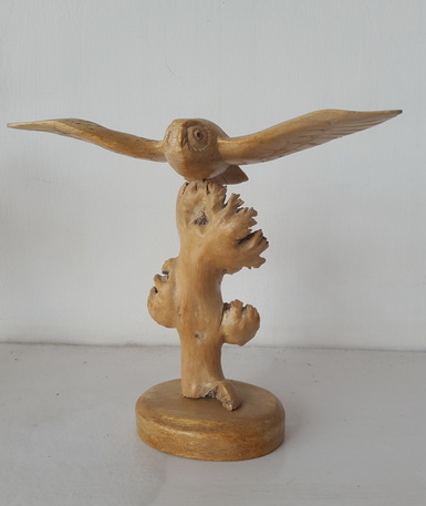 wood carving statue