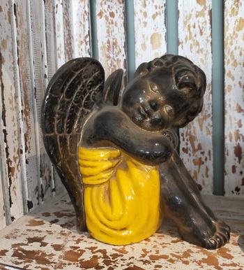 angel resin statue