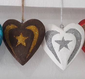 heart wall decor