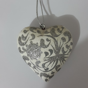 heart wall decor